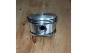 KOMPLETTER SATZ MASERATI GHIBLI 4.7 KOLBEN