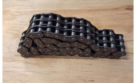 TRIPLE CADENA DE CONTROL PARA LA DISTRIBUCIÓN DE MASERATI